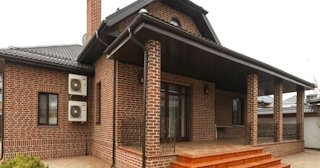 Строительство домов из кирпича с мансардой в Полысаево | от 3674 рублей