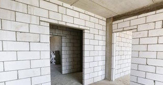 Перегородки из газобетона от 2100 рублей - возведение и монтаж в Полысаево